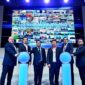 from left to right: Len De Villiers, Chief Technology and Information Officer of Eskom; Zhang Liangang, Chief Scientist of Shandong Port Group; Nicholas Ma, Corporate Vice President, President Global Gov. & Enterprise Key Accounts, Huawei; Dennis Uy, CEO and Co-Founder of Converge ICT; Dr. Juan Abarca Cid&oacute;n, President of HM Hospitales; and Su Yila, Deputy Director of PetroChina (Beijing) Digital Intelligent Research Institute Co., Ltd, CNPC
